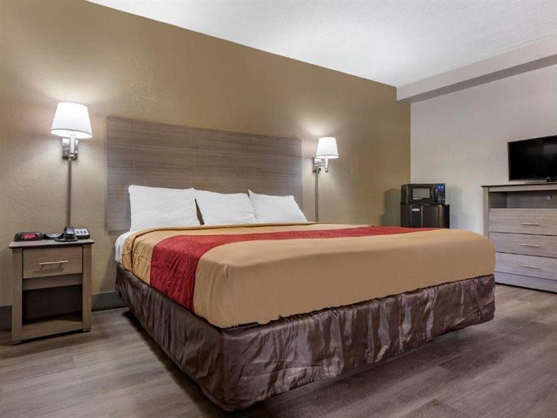 Econo Lodge Dewitt I-90 Εξωτερικό φωτογραφία