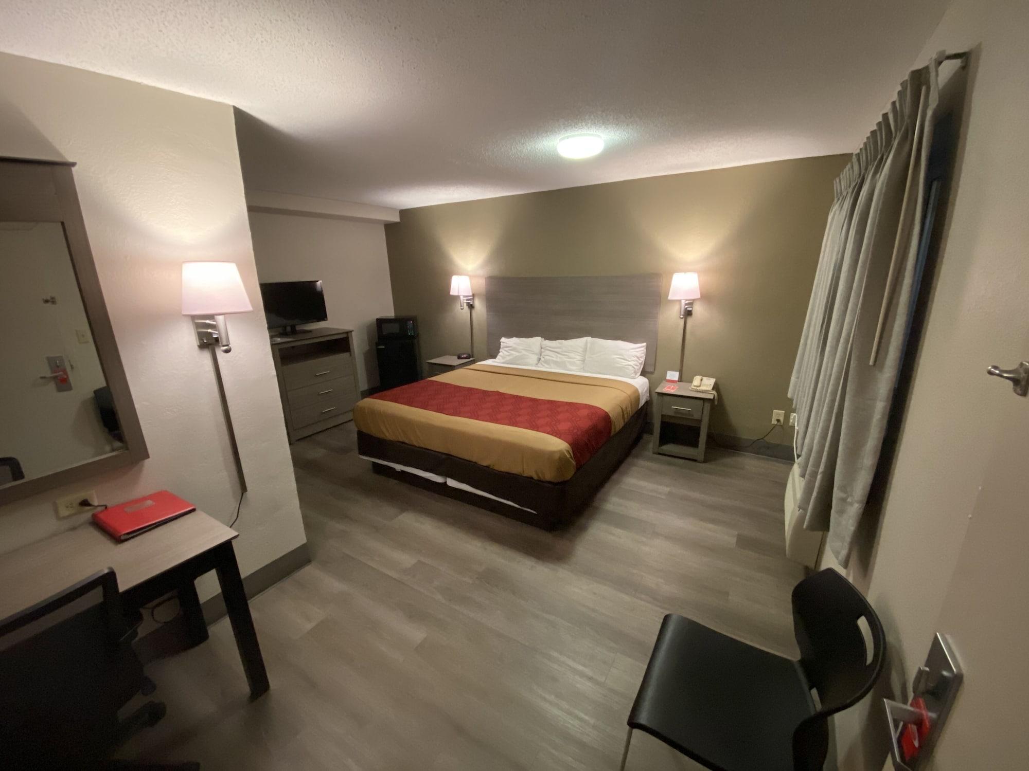 Econo Lodge Dewitt I-90 Εξωτερικό φωτογραφία