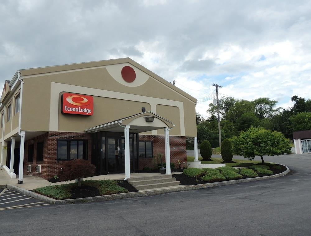 Econo Lodge Dewitt I-90 Εξωτερικό φωτογραφία